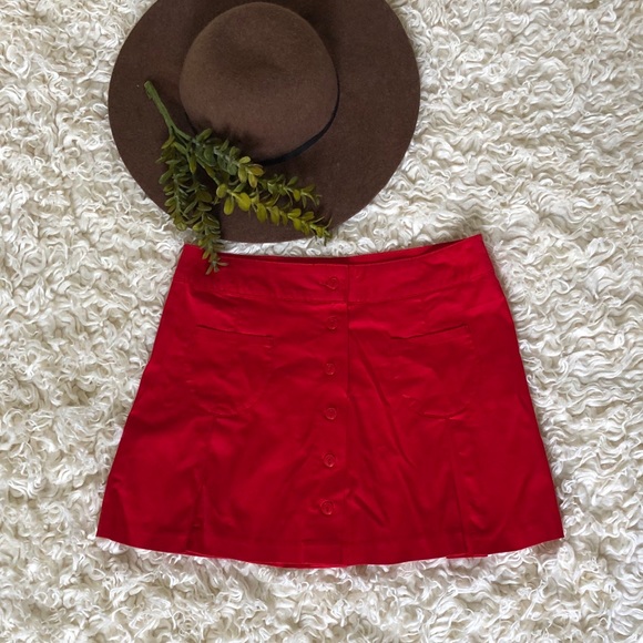 NWOT Red Button Up Pleated Skirt - Picture 2 of 6